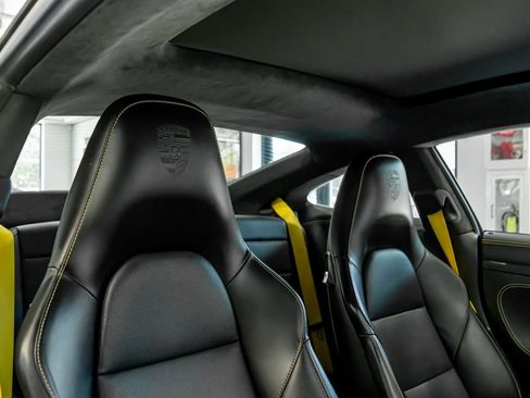 Certified 2017 Porsche 911 Turbo S AWD/4WD image 26