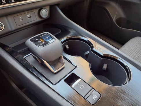 Used 2021 Nissan Rogue SV FWD image 19