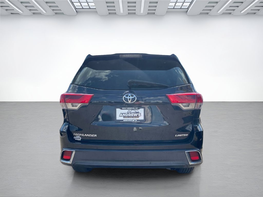 Used 2017 Toyota Highlander Limited FWD image 6