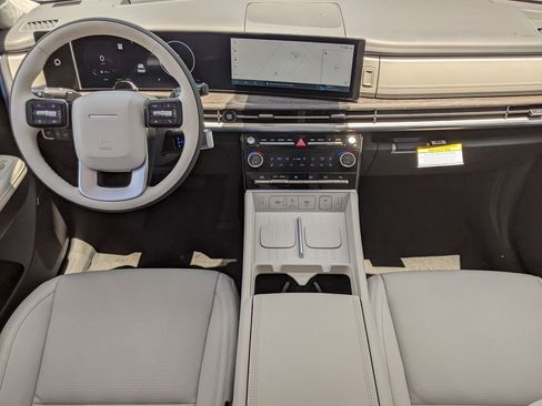 New 2025 Hyundai Santa Fe Calligraphy image 11