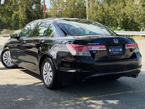 Used 2011 Honda Accord LX image 3