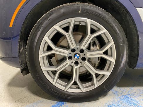 Used 2023 BMW X7 xDrive40i w/ Premium Package image 31