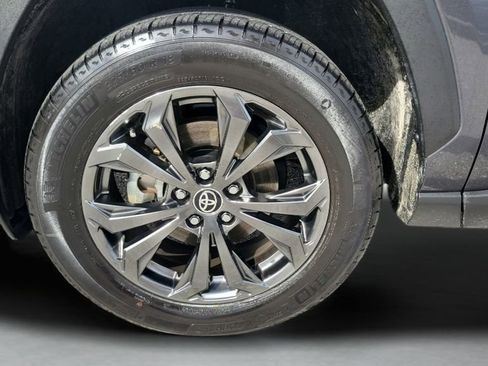 Used 2024 Toyota RAV4 Limited image 10