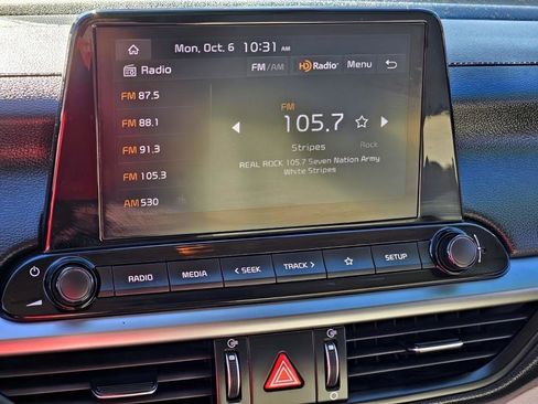 Used 2023 Kia Forte LXS w/ LXS Technology Package image 21