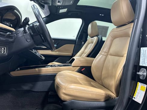 Certified 2022 Lincoln Corsair Reserve w/ Equipment Group 201A AWD/4WD image 10