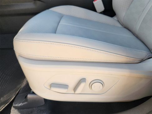 New 2026 Kia Sorento SX image 17