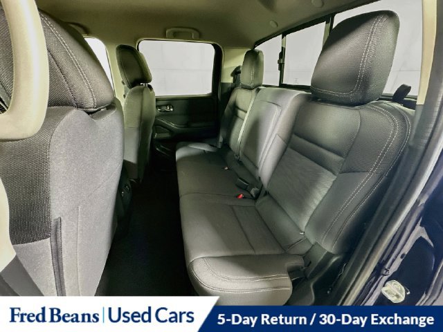 Used 2023 Nissan Frontier SV w/ SV Convenience Package AWD/4WD image 30