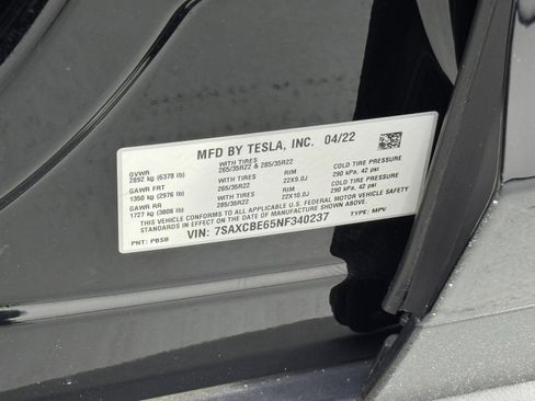 Used 2022 Tesla Model X Plaid image 44