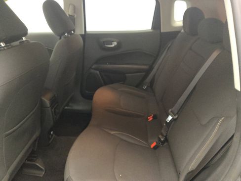 Used 2019 Jeep Compass Sport FWD image 18
