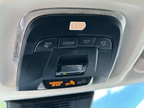 Used 2024 Toyota Corolla LE FWD image 31