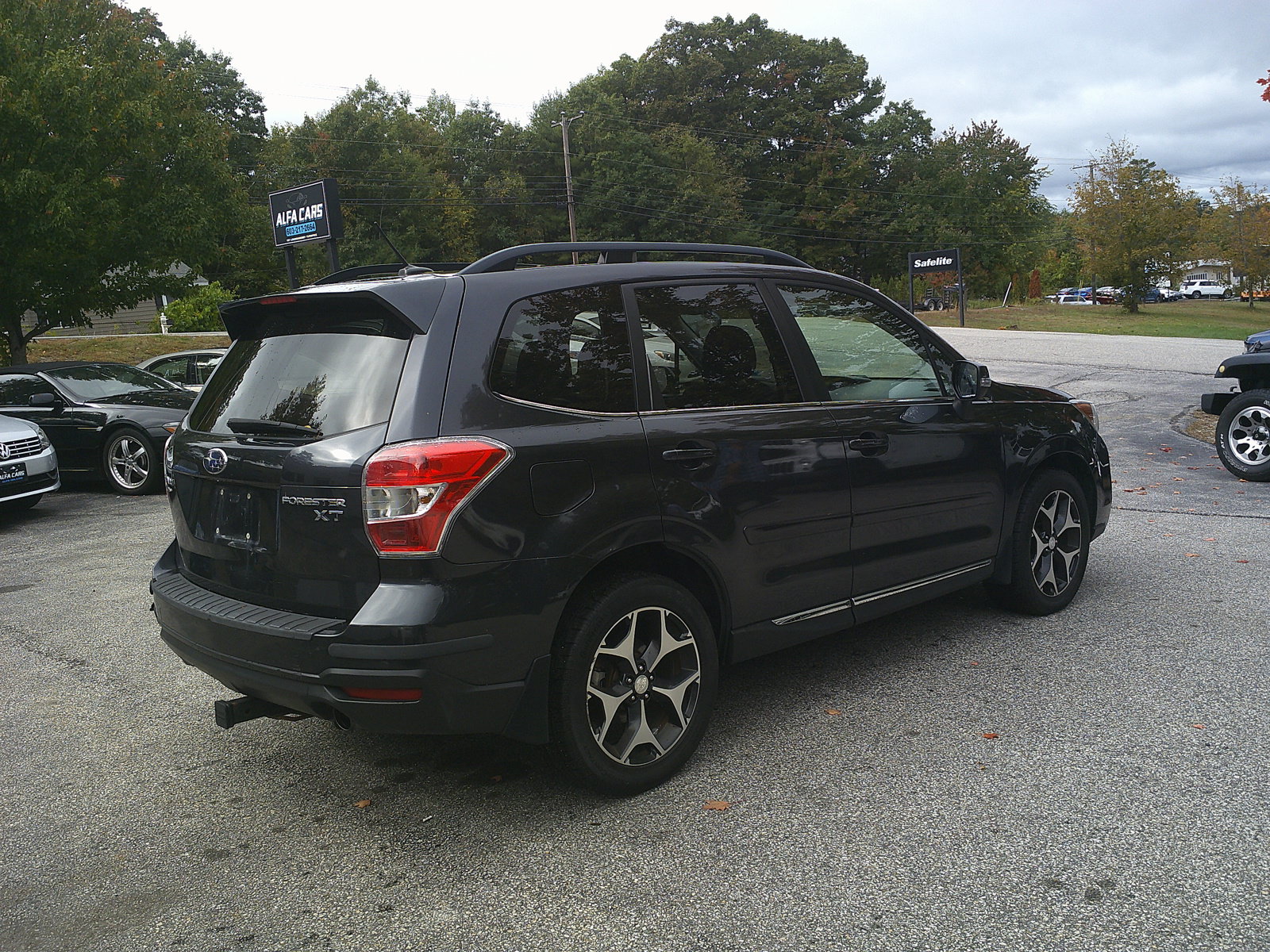 Used 2015 Subaru Forester 2.0XT Touring AWD/4WD image 5