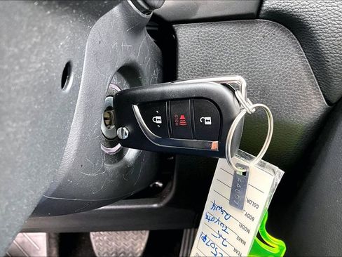 Used 2025 Toyota RAV4 LE image 13