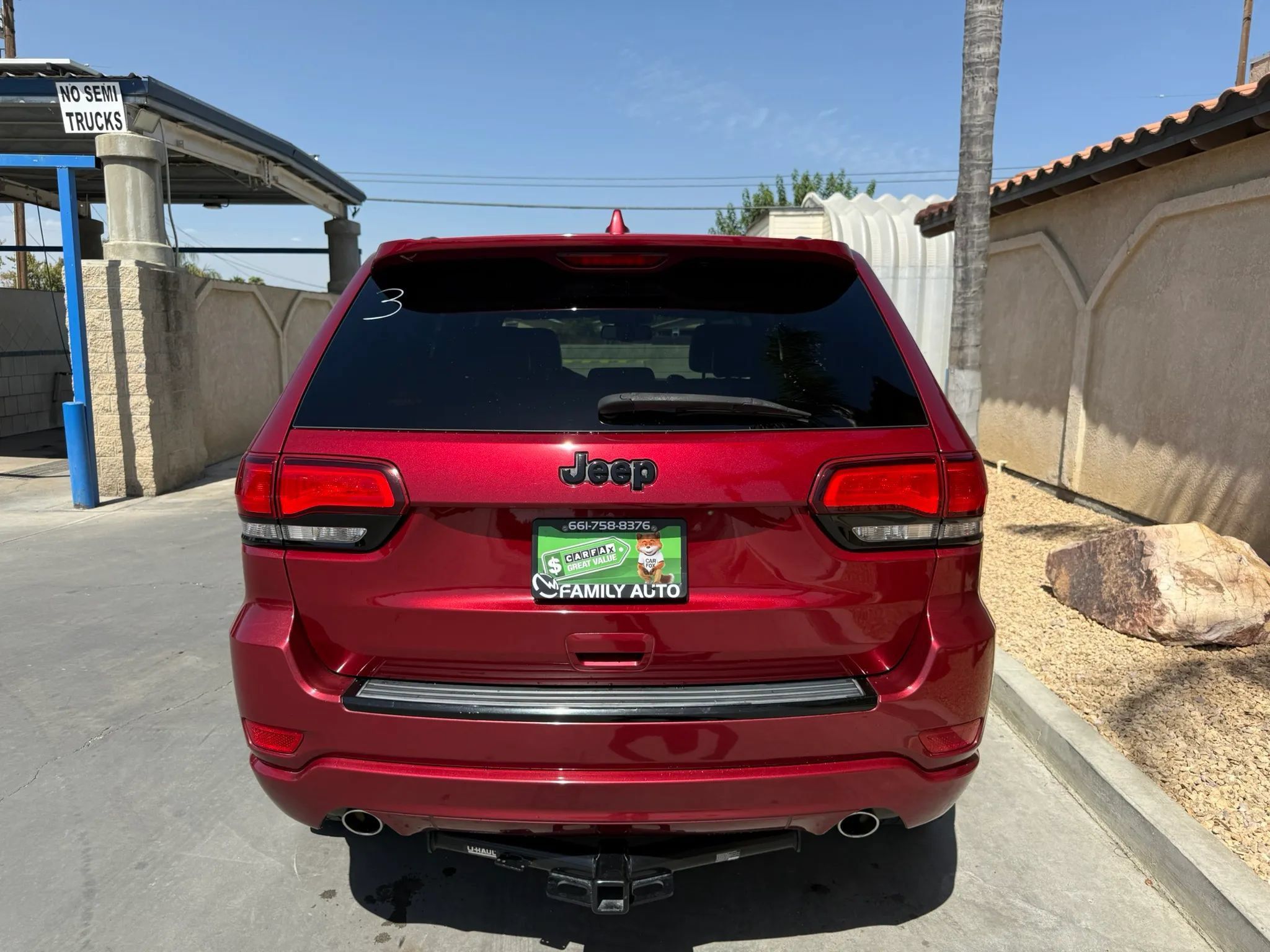 Used 2015 Jeep Grand Cherokee Altitude RWD image 5