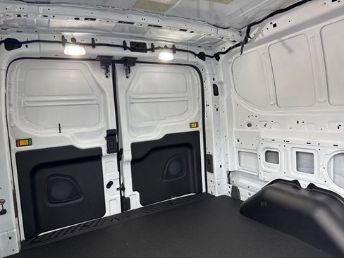 New 2025 Ford Transit 250 Low Roof image 36