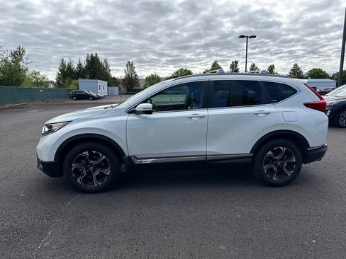 Used 2019 Honda CR-V Touring image 4