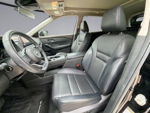 Used 2023 Nissan Rogue SV w/ SV Premium B Package FWD image 30