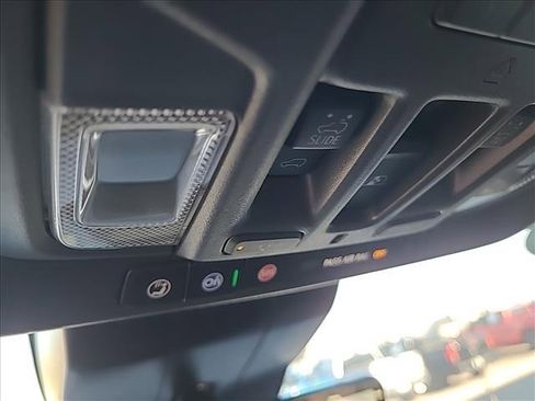 Used 2025 GMC Sierra 2500 AT4X image 19