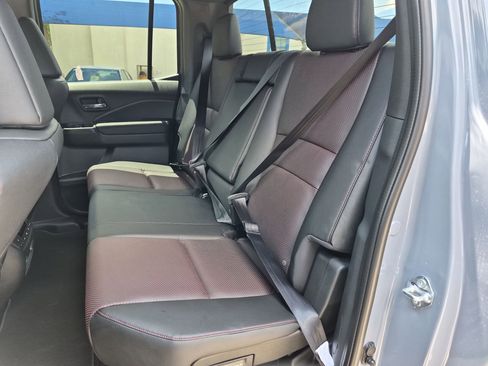 New 2026 Honda Ridgeline Black Edition image 13