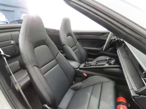 Used 2024 Porsche 911 Carrera GTS RWD image 52