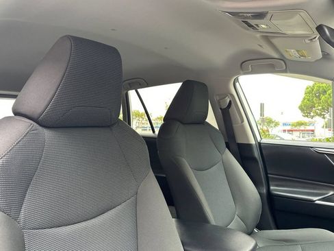 Certified 2024 Toyota RAV4 LE AWD/4WD image 16