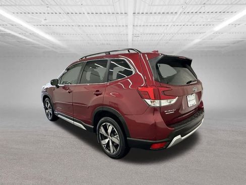 Used 2020 Subaru Forester Touring image 3