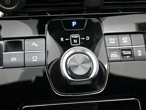 Used 2023 Toyota bZ4X Limited image 27