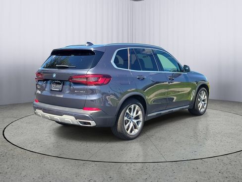 Used 2022 BMW X5 xDrive45e w/ Climate Comfort Package AWD/4WD image 4