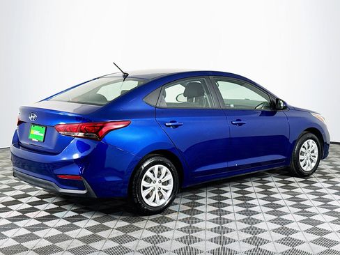 Used 2021 Hyundai Accent SE image 10