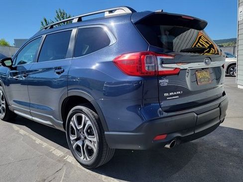 Used 2024 Subaru Ascent Limited w/ Technology Package AWD/4WD image 8
