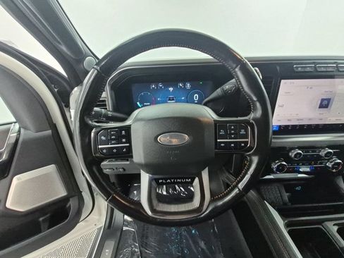 Used 2024 Ford F250 Platinum AWD/4WD image 28