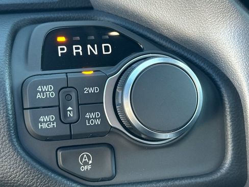 New 2026 RAM 1500 4x4 Crew Cab image 20