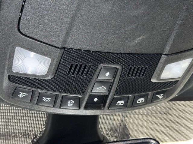 Used 2024 Ford Edge ST-Line AWD/4WD image 30