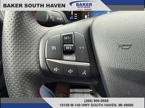 Used 2023 Ford Escape ST-Line image 15