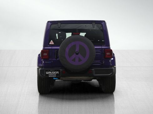 Used 2023 Jeep Wrangler Unlimited Sahara w/ Cold Weather Group image 4