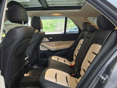 New 2026 Mercedes-Benz GLE 53 AMG 4MATIC image 17