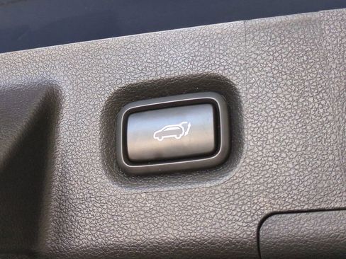 Certified 2023 Hyundai Santa Fe SEL w/ Cargo Package FWD image 15