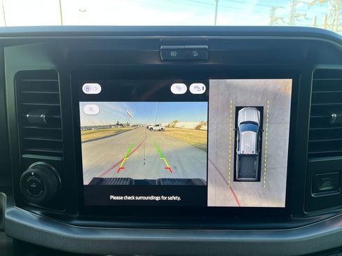 Used 2026 Ford F350 Platinum w/ Platinum Plus Package image 25