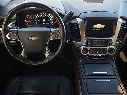 Used 2019 Chevrolet Tahoe Premier image 12