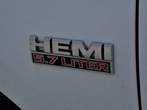 Used 2017 RAM 1500 Big Horn AWD/4WD image 32