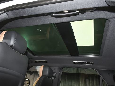 Used 2025 Land Rover Range Rover Sport Dynamic SE AWD/4WD image 52