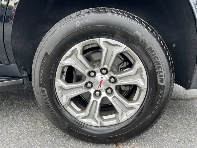 Used 2023 GMC Yukon SLE RWD image 21