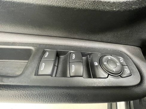 Used 2022 GMC Terrain SLT AWD/4WD image 15