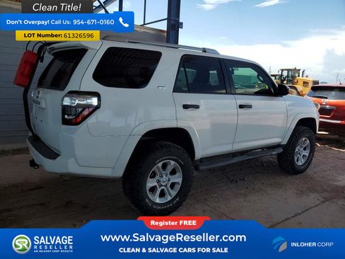 Used 2018 Toyota 4Runner SR5 RWD image 4
