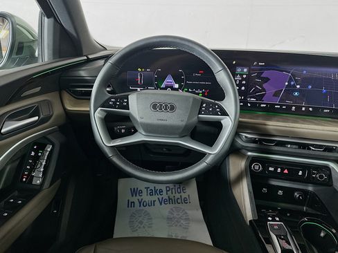 Used 2025 Audi Q5 Premium w/ Premium Plus AWD/4WD image 22