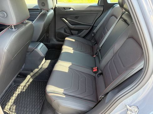 Used 2024 Volkswagen Jetta GLI Autobahn FWD image 20
