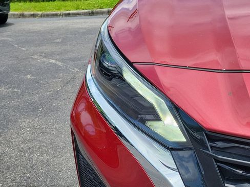 Used 2025 Nissan Altima 2.5 SV FWD image 30