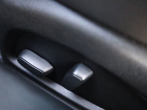 Used 2019 Chevrolet Camaro ZL1 image 17