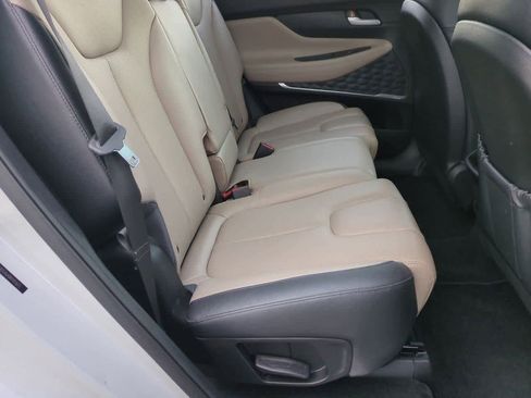 Used 2019 Hyundai Santa Fe Limited image 20