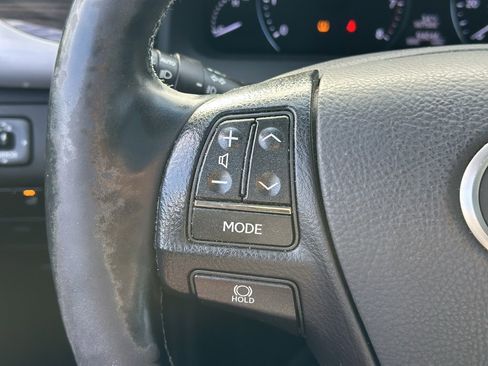 Used 2015 Lexus LS 460 AWD image 11