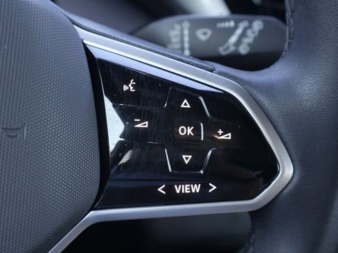 Used 2023 Volkswagen ID.4 Pro S image 21